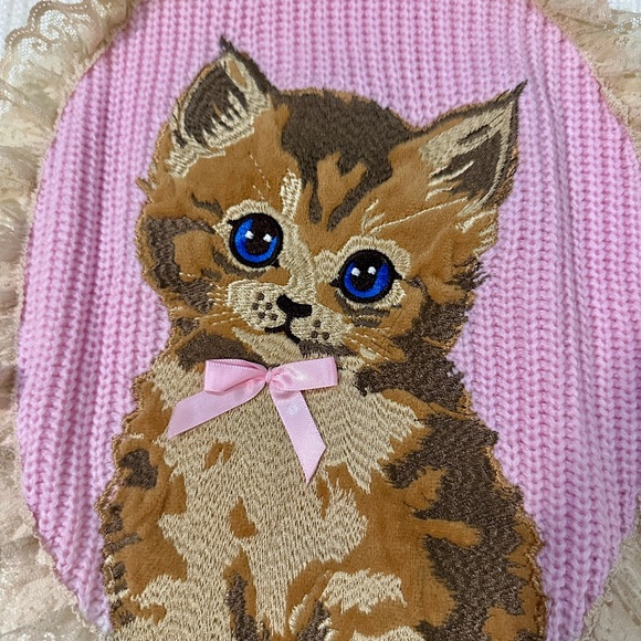NWT Vintage-Style Cute Kitten Portrait Oversized Sweater - Picture 3 of 14